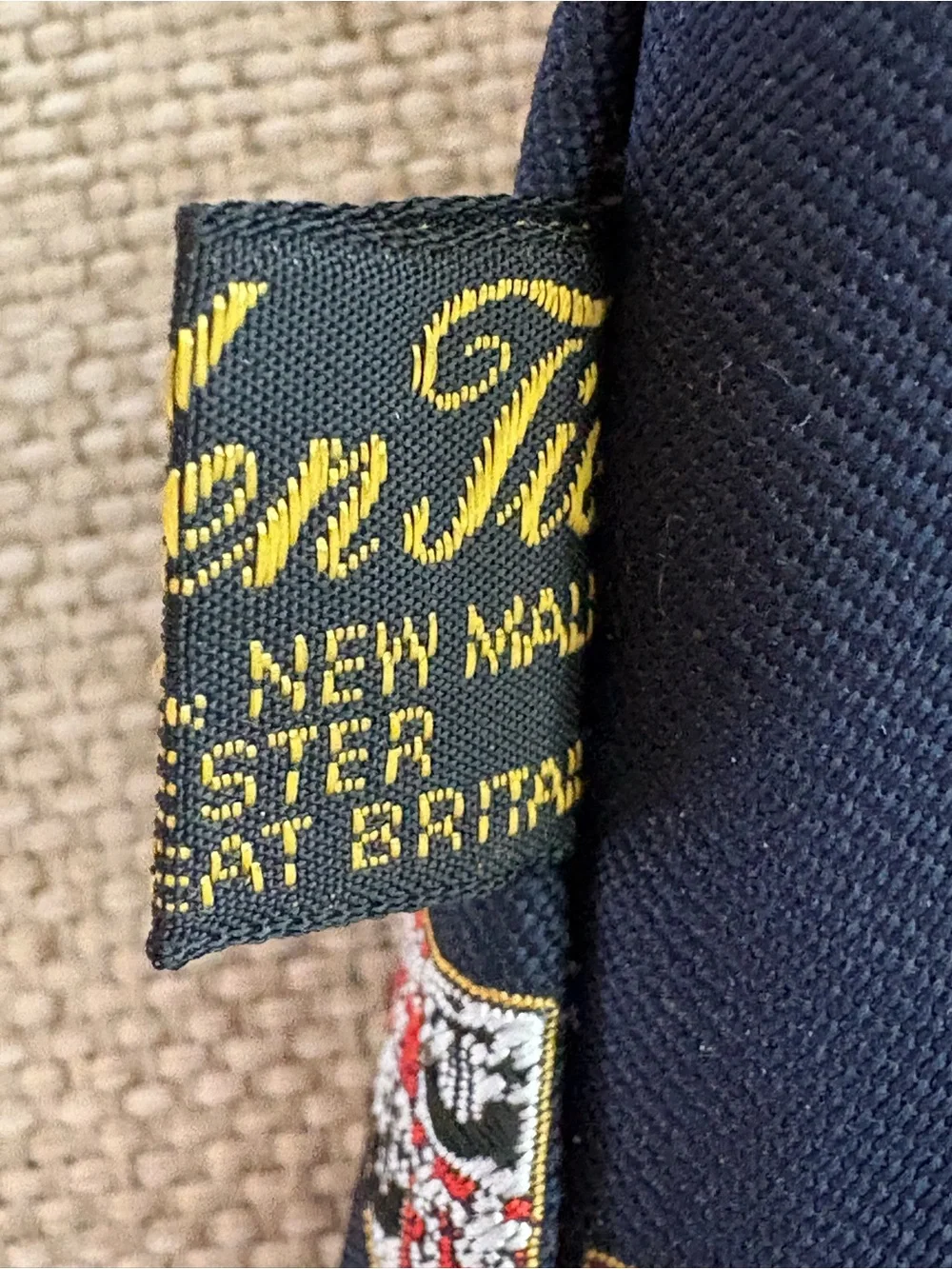 Vintage Malden Browns of Bermuda Navy Crest Club Tie Made in Britain 4” Wide